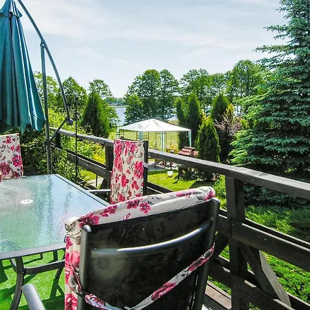 Hotel Awesome In Lidzbark Warminski With Kitchen 3*